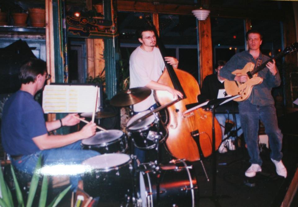Dan Phillips Trio with Phil Gratteau and Krzysztof Pabian 1999